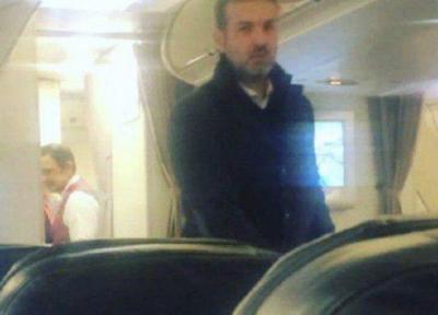 تصویری از استراماچونی در هواپیما هنگام ترک ایران