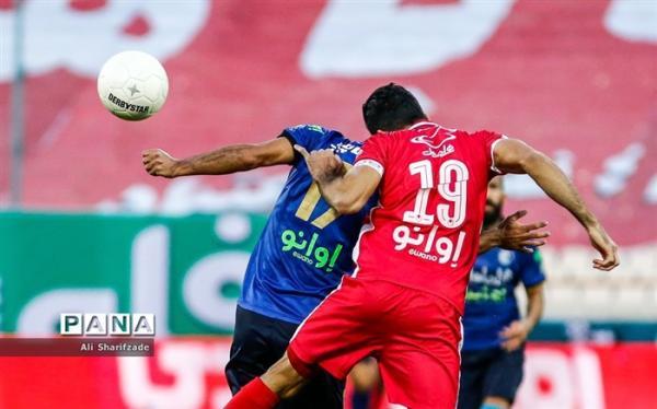 حذف پرسپولیس و استقلال از آسیا ضربه سنگینی به فوتبال ایران می زند