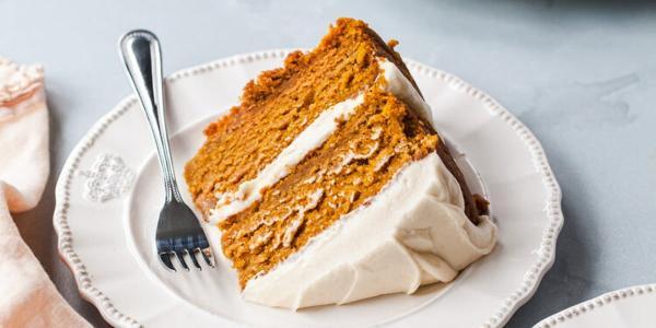 طرز تهیه کیک هویج و کدو حلوایی: دسر ویژه شب یلدا