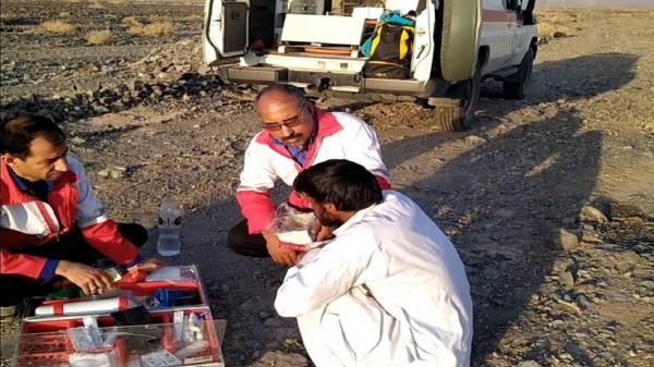 دکل فشار قوی ناجی مرد گم شده بعد از2 روز شد دکل فشار قوی ناجی مرد گم شده بعد از2 روز شد