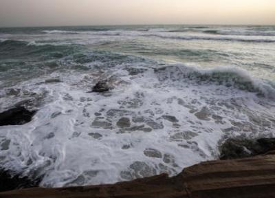 خلیج فارس تا دوشنبه مواج و متلاطم است
