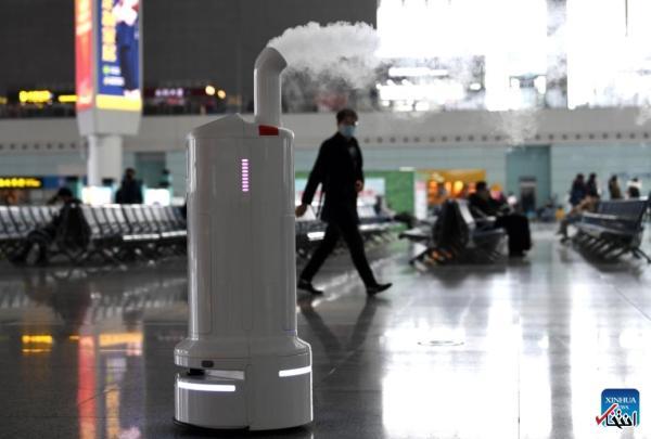 حضور پررنگ ربات ها در ایستگاه راه آهن چین