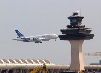 اطلاعیه فرودگاه مهرآباد درباره آخرین شرایط پروازها ، مسافران قبل از حرکت با این شماره ها تماس بگیرند